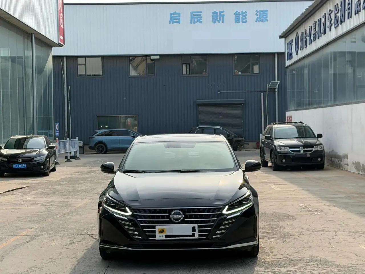 Teana 2022 2.0L XL-TLS Pleasant Edition 2