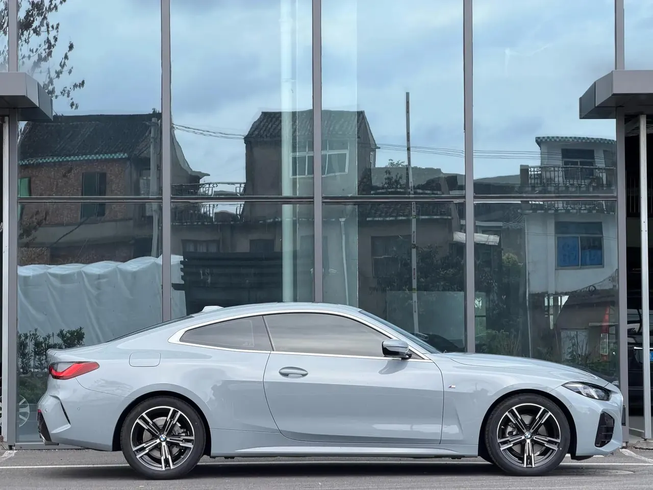BMW 4 Series (Imported) 2024 425i Coupe 2.0T M Sports Suit Automatic Gear 3