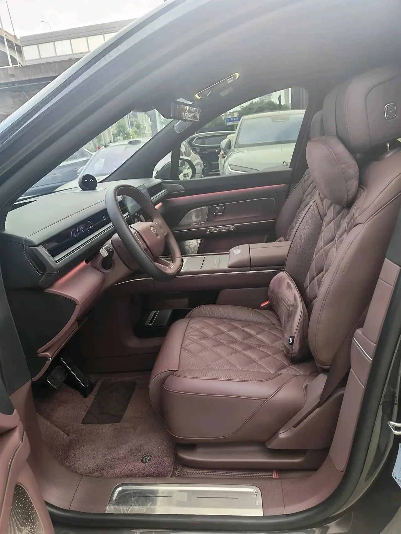 NIO 2026 ES8 6‑Seater Executive Luxury Edition Automatic Transmission 2