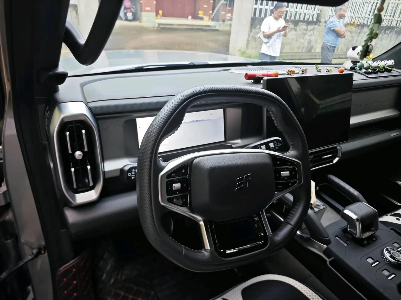 Jetour Traveler 2023 2.0T Four-Wheel-Drive Pro Edition 4