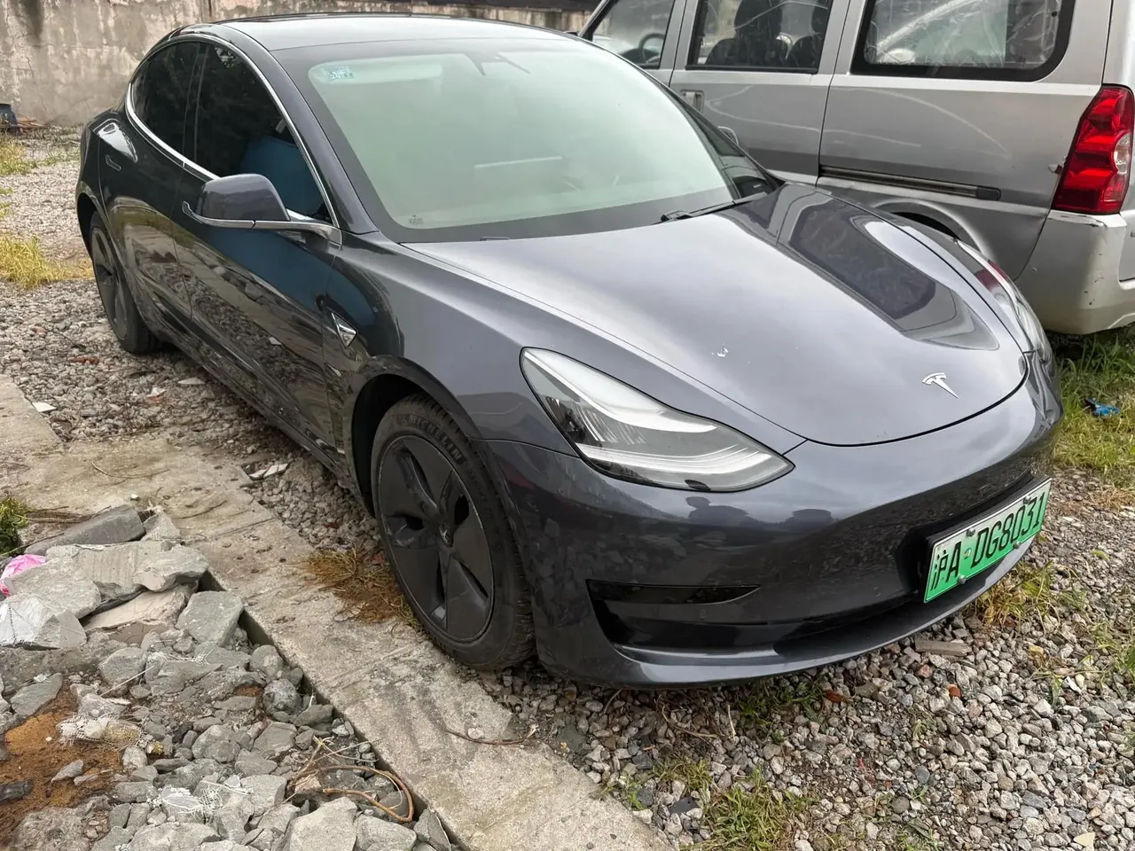 2020 Model 3 Refreshed Standard Range Rear-Wheel Drive Upgrade Version 3
