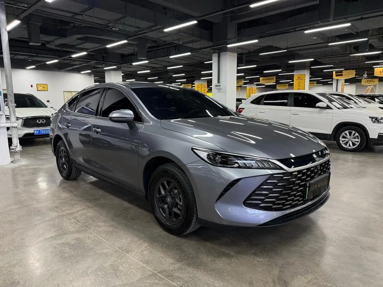 BYD 2025 Qin PLUS DM-i 1.5 stepless smart driving version 128KM aggressive automatic gear 2