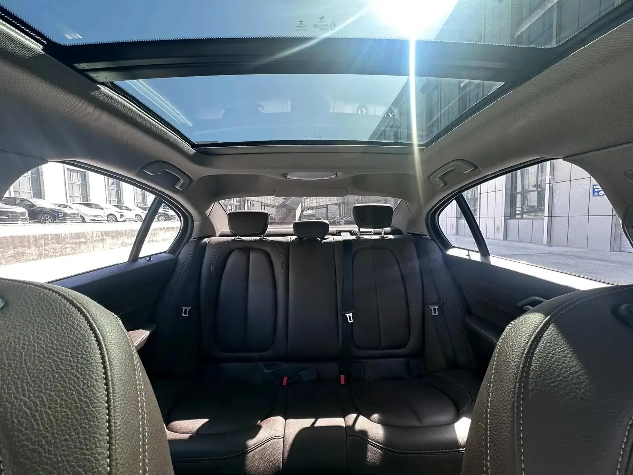 BMW 1 Series 2022 120i M Sports Obsidian Night Edition 6