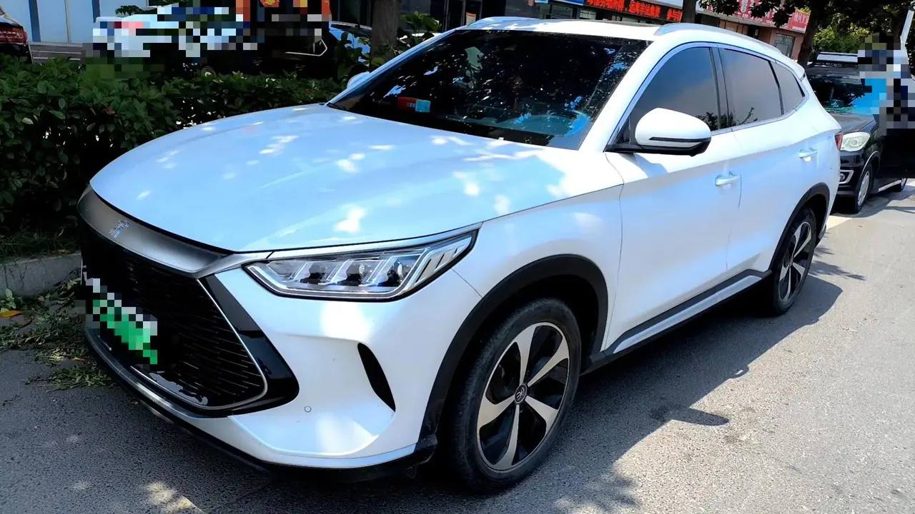 Open image lightbox: 2021 BYD Song PLUS DM-i 110km Flagship Model