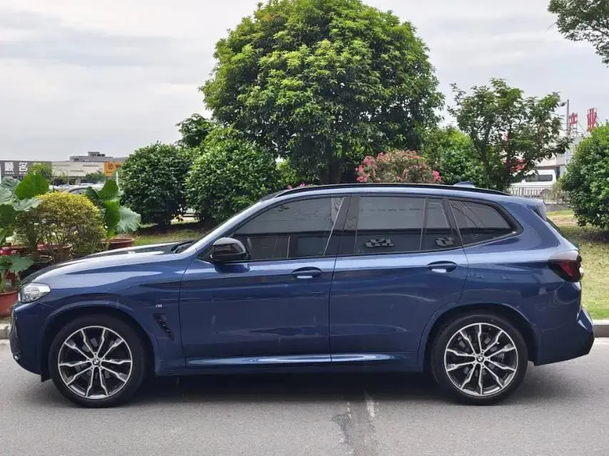 BMW X3 2022 Changed 2 xDrive30i Leading M Obsidian Night Suit 2