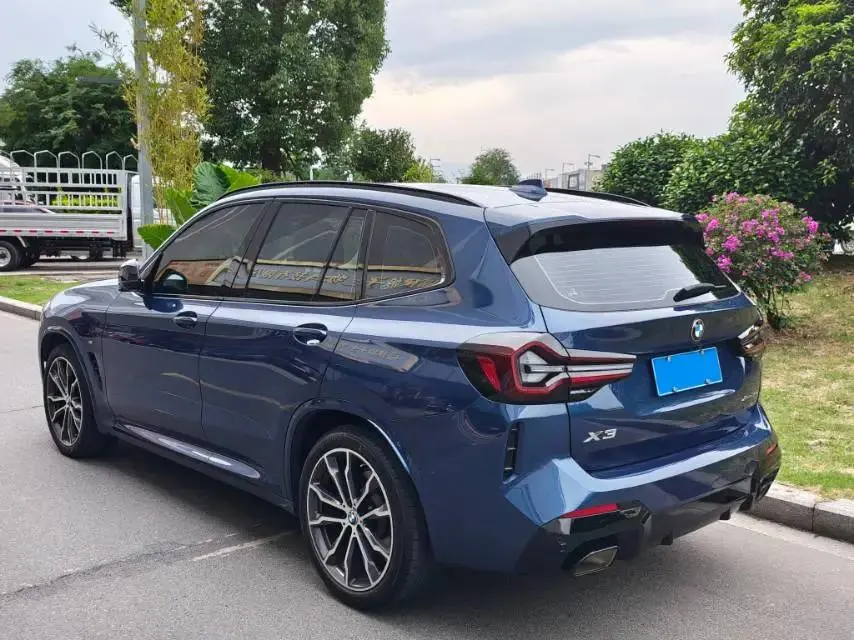 BMW X3 2022 Changed 2 xDrive30i Leading M Obsidian Night Suit 3