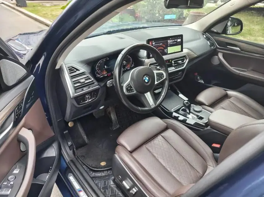 BMW X3 2022 Changed 2 xDrive30i Leading M Obsidian Night Suit 6