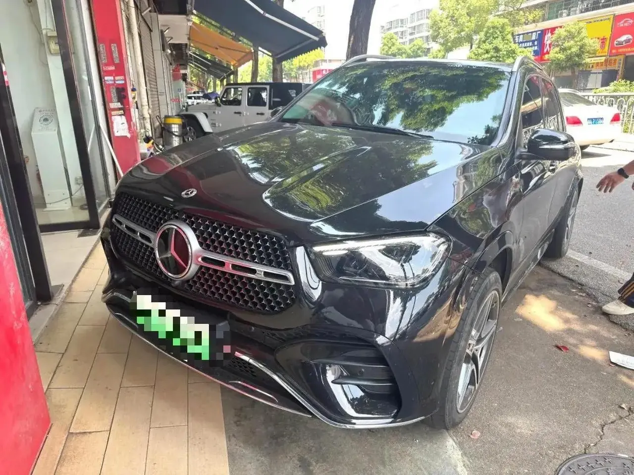 Open image lightbox: 奔驰 GLE 新能源(进口) 2023款 GLE 350 e 4MATIC 2.0T 自动挡