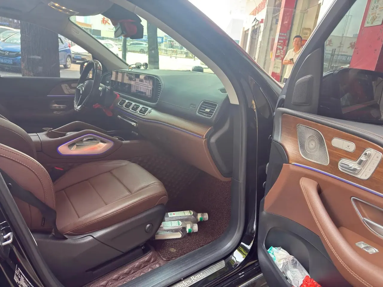 奔驰 GLE 新能源(进口) 2023款 GLE 350 e 4MATIC 2.0T 自动挡 5