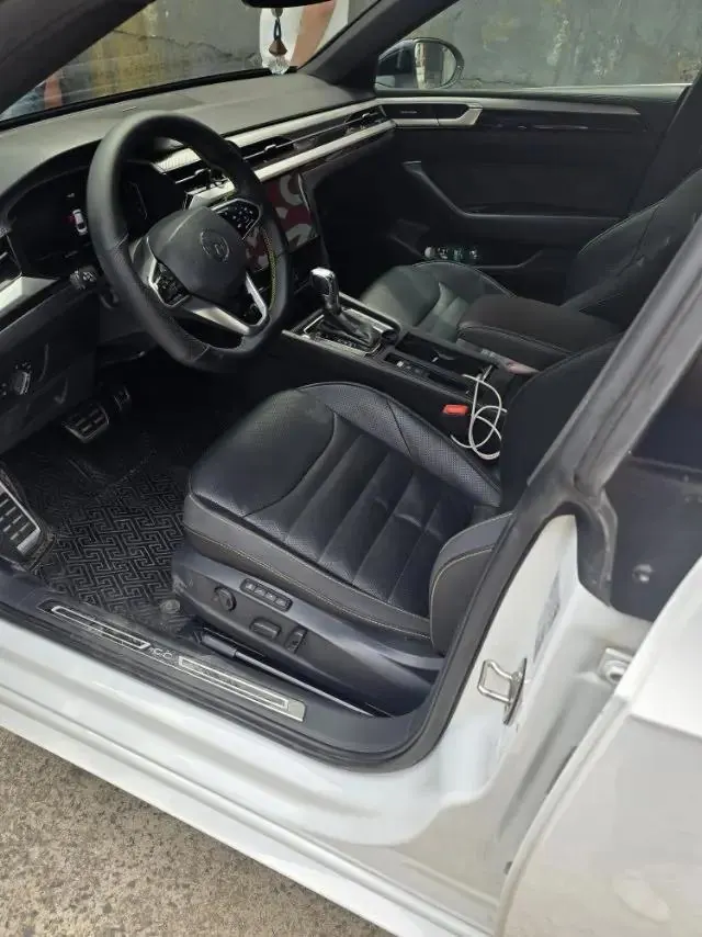 FAW-Volkswagen CC 2021 model 380TSI Striking Edition 2