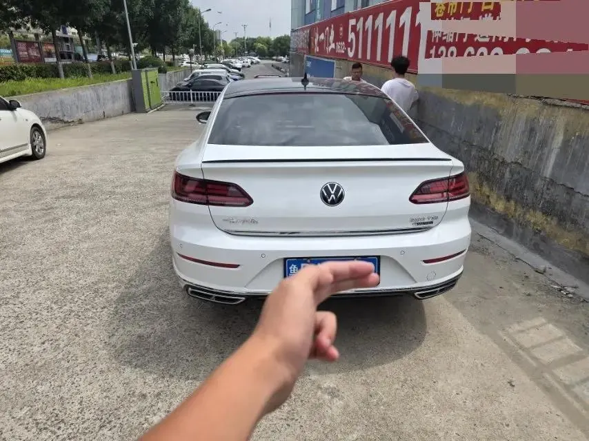 FAW-Volkswagen CC 2021 model 380TSI Striking Edition 4