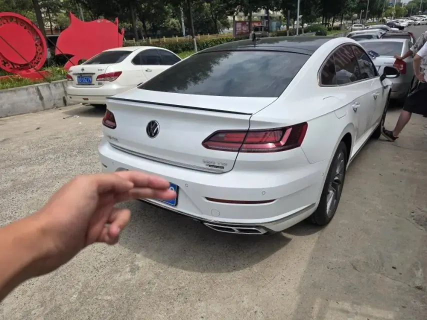 FAW-Volkswagen CC 2021 model 380TSI Striking Edition 5