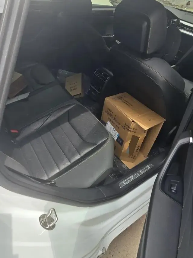FAW-Volkswagen CC 2021 model 380TSI Striking Edition 6