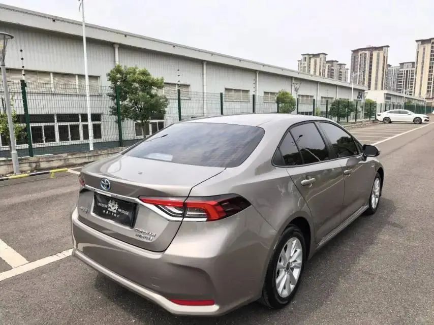 Toyota 2023 Corolla Dual Engine 1.8 CVT Smart Electric Hybrid Elite Edition Automatic 4