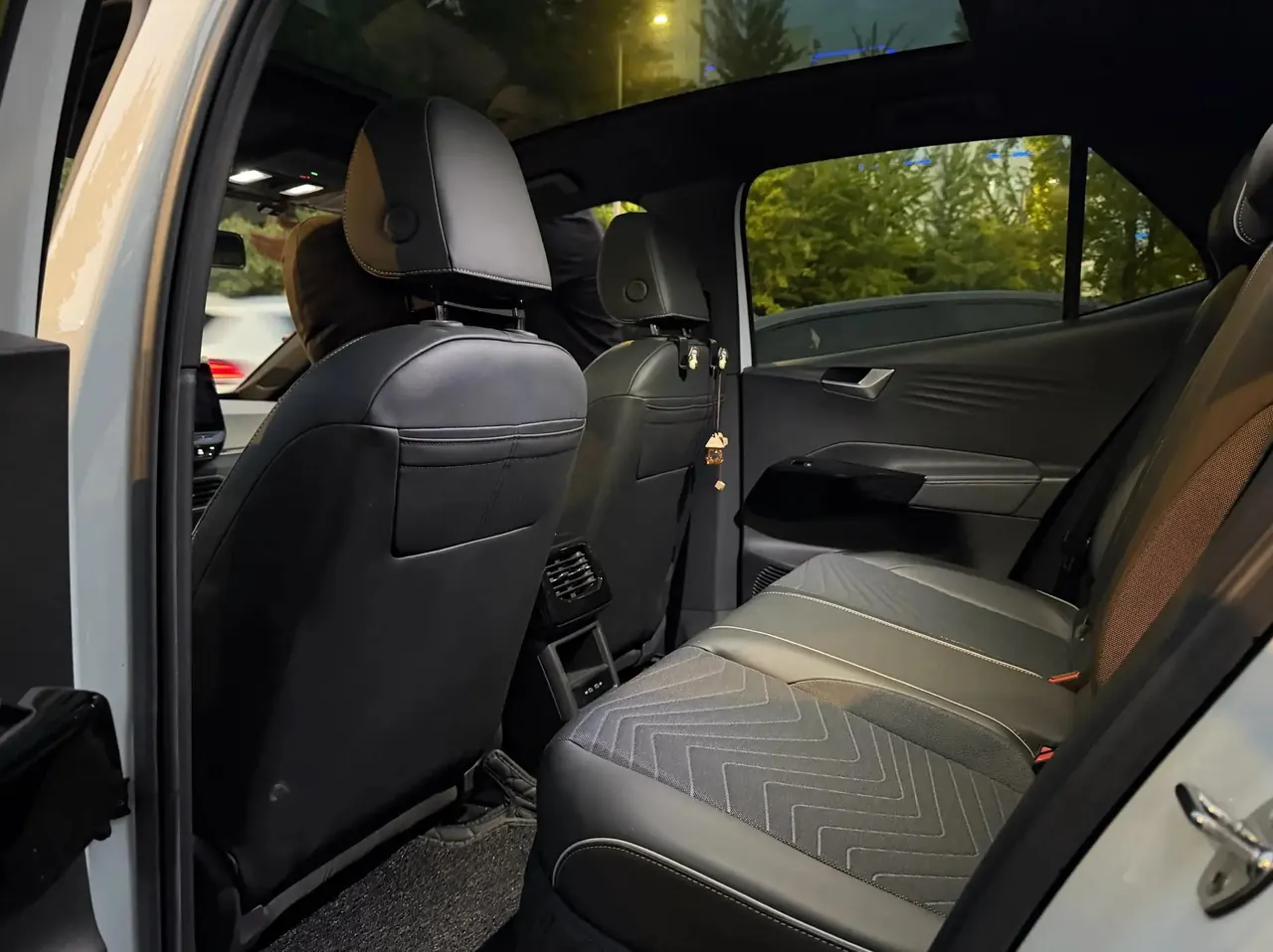 Volkswagen 2023 ID. 3 Upgraded Pure Smart Edition Automatic Gear 6