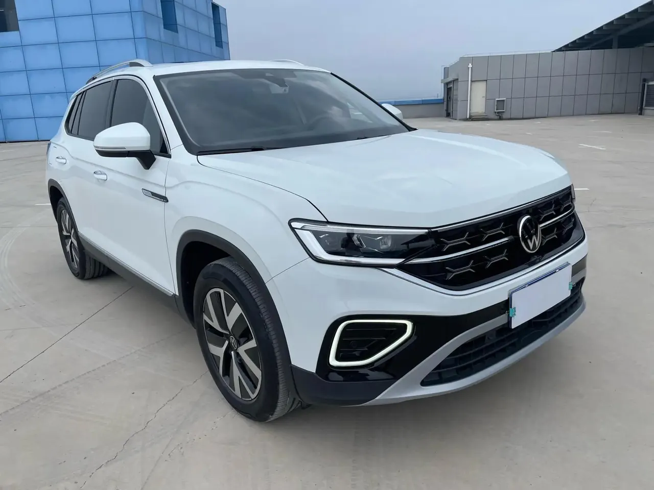 Tangyue 2023 280TSI Front-Wheel-Drive Luxury Plus Upgrade Version 3