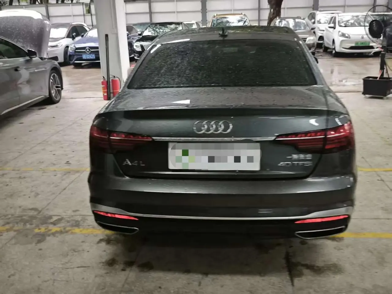 Audi A4L 2022 model 40 TFSI Sporty Style version 3