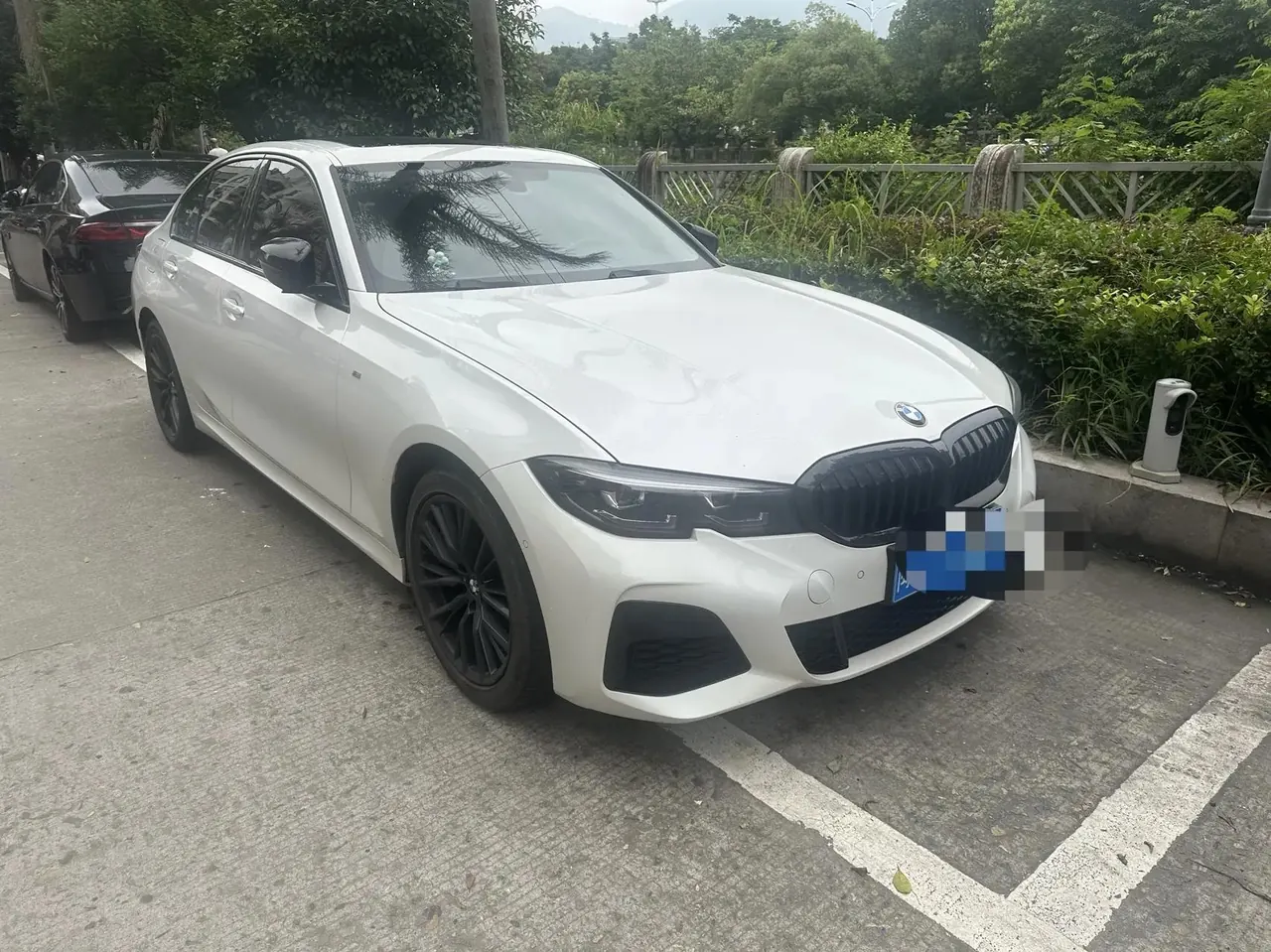 BMW 3 Series 2022 Changed 325i M Sports Night Suit 2