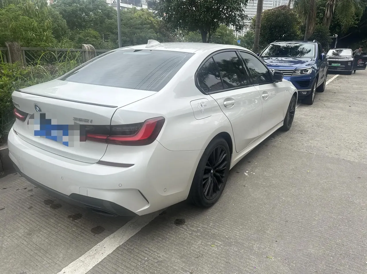 BMW 3 Series 2022 Changed 325i M Sports Night Suit 5