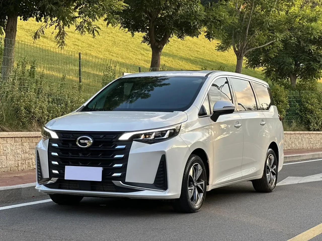 Open image lightbox: Trumpchi M6 2021 PRO 270T Automatic Luxury Edition