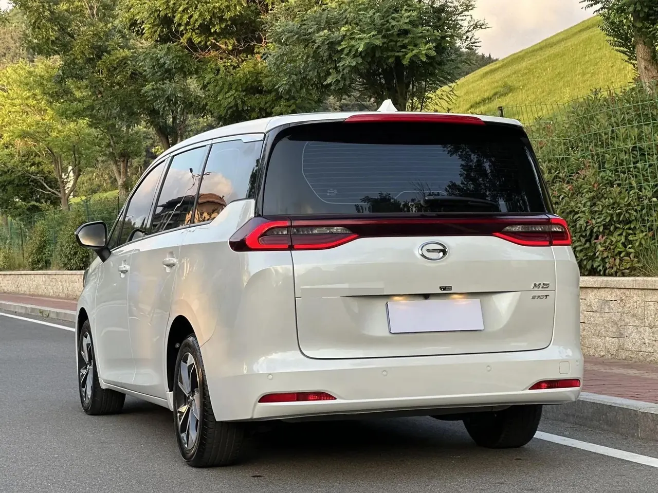 Trumpchi M6 2021 PRO 270T Automatic Luxury Edition 4
