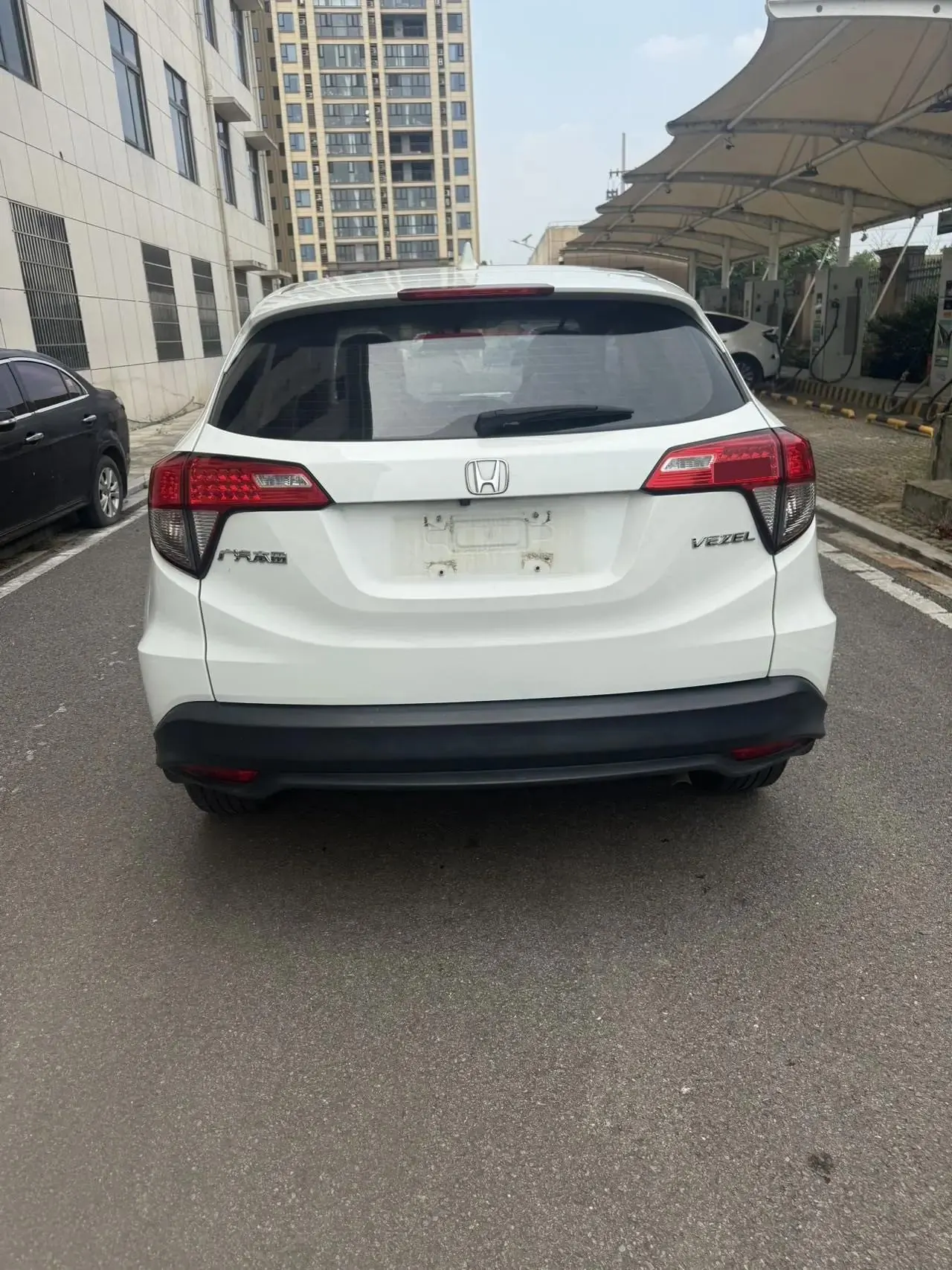 Vezel 2022 1.5L CVT Elite Smart Edition 5