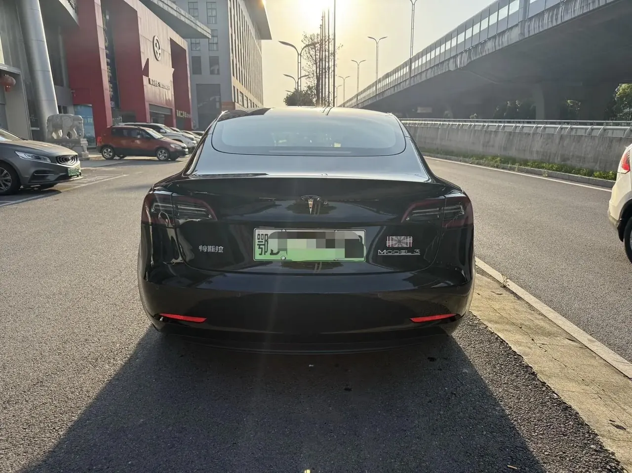 Model 3 2022 Performance high-performance all-wheel drive 5