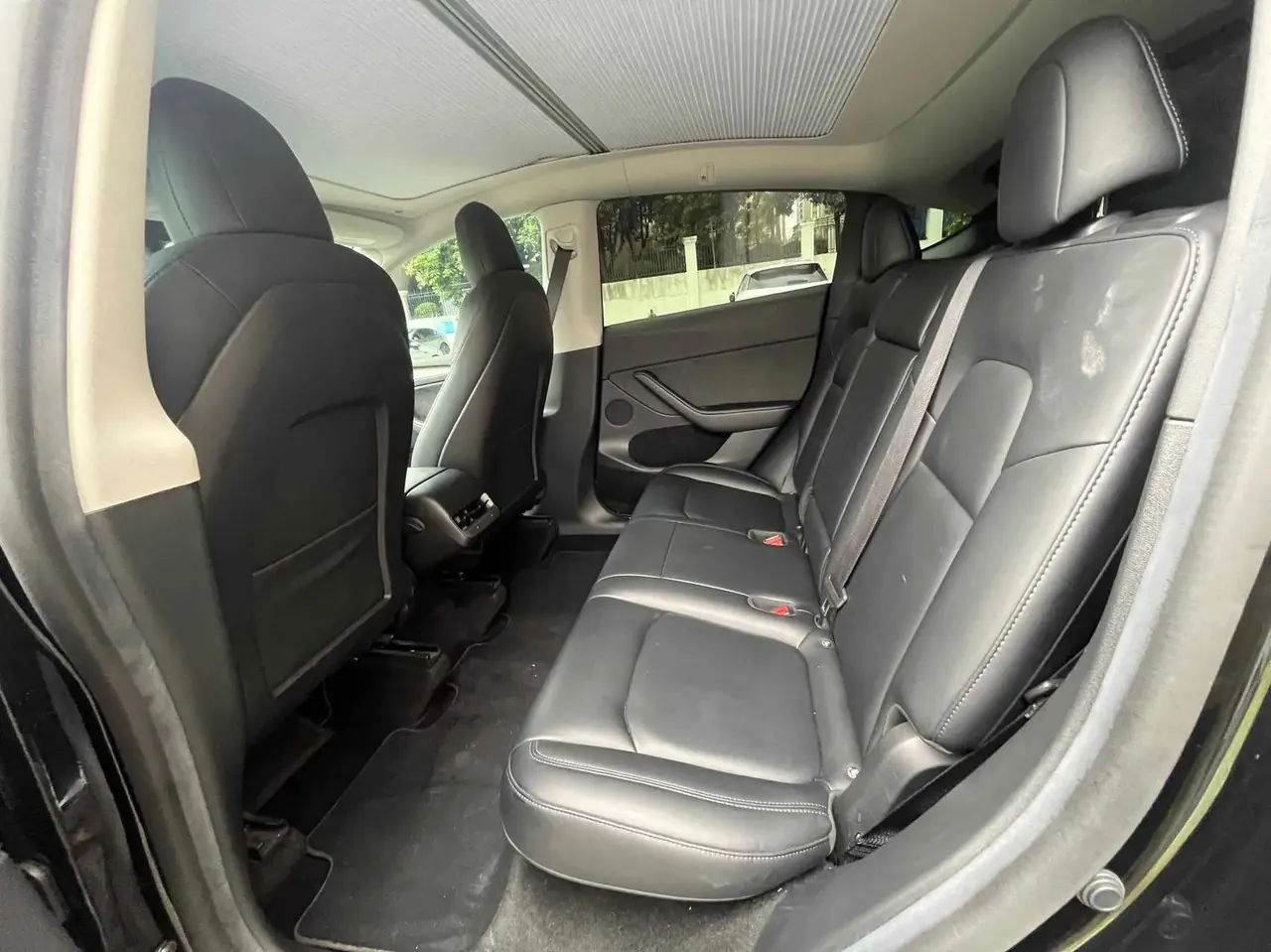 Model Y 2022 rear-wheel drive version 5