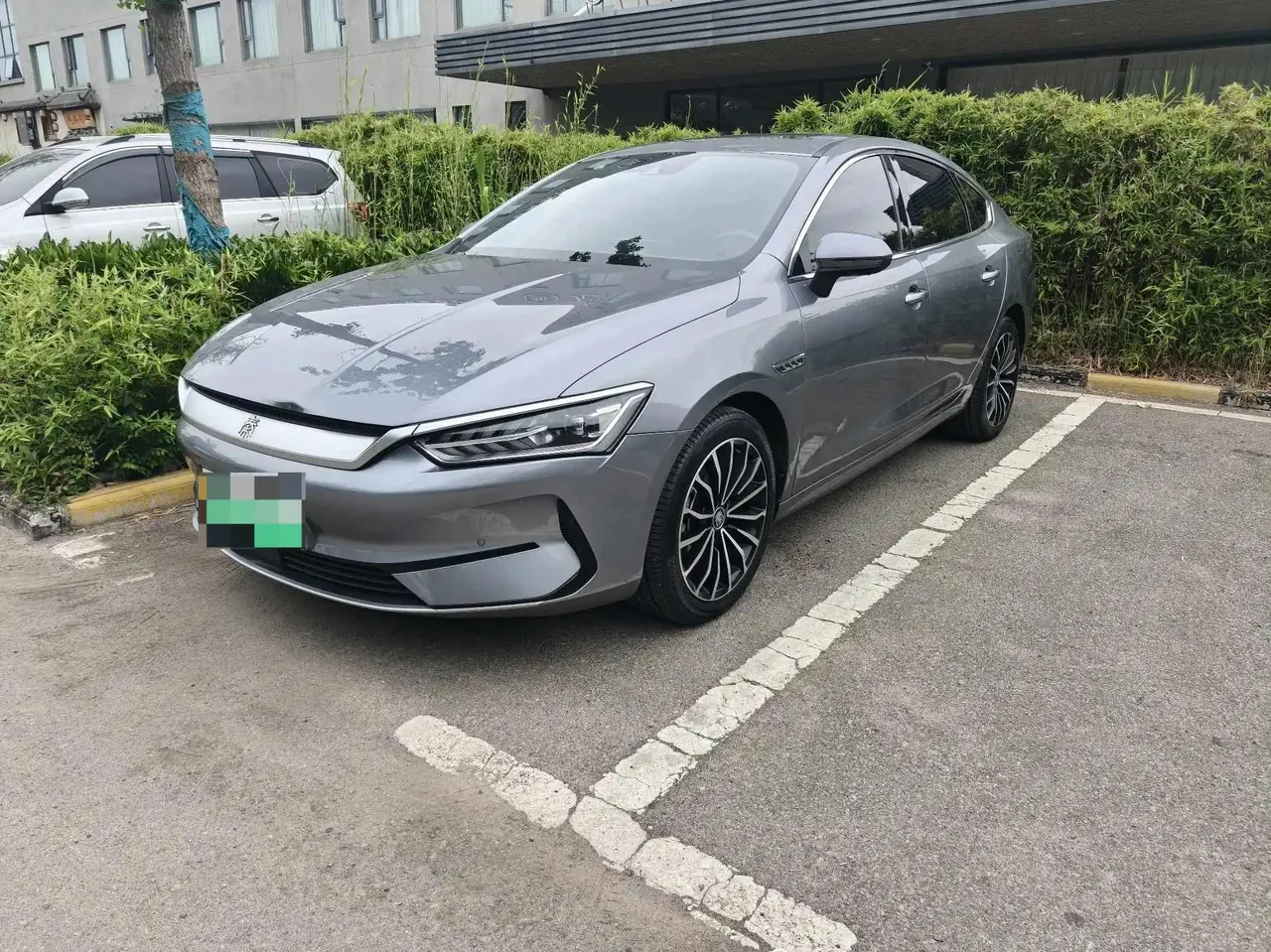 Open image lightbox: 2021 BYD Qin PLUS EV 600KM Flagship Model
