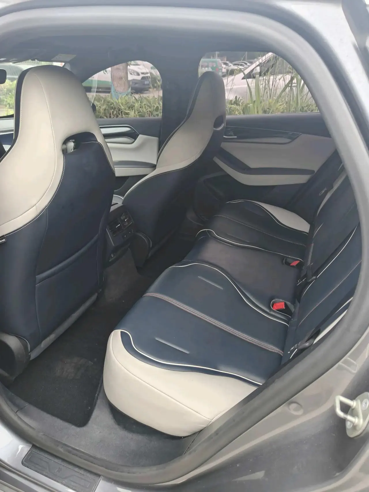 2021 BYD Qin PLUS EV 600KM Flagship Model 4