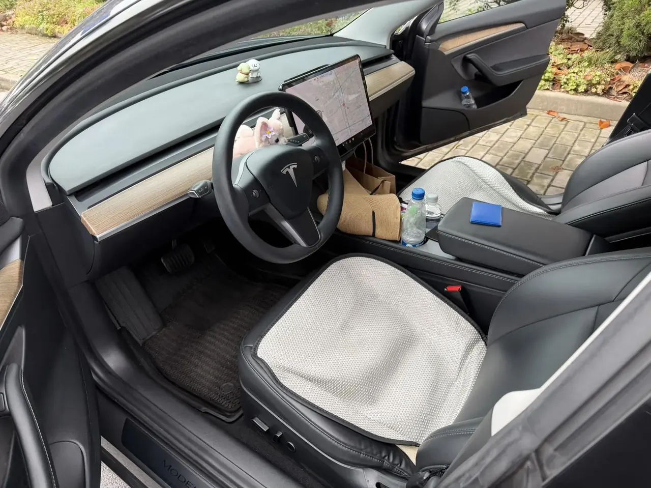 2021 Model 3 Standard Range Rear-Wheel Drive Upgrade Version 3