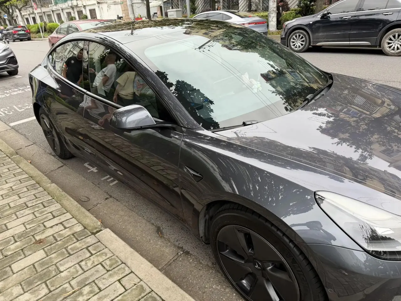 2021 Model 3 Standard Range Rear-Wheel Drive Upgrade Version 4