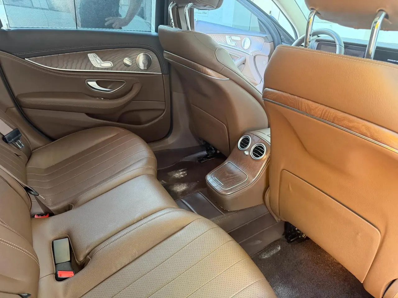 Mercedes Benz E-Class 2021 E 300 L Luxury Model 6