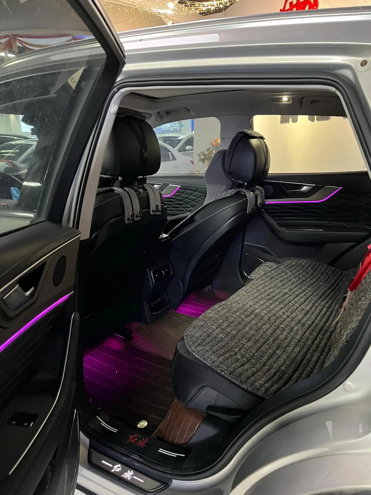 HongQi HS5 2022 to 2.0T Zhilian Flag Edition 5