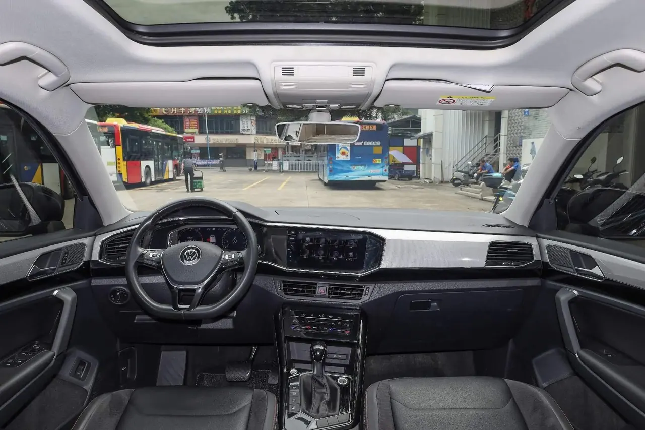 Tangyue 2022, 330 TSI, Front-Wheel-Drive Luxury Smart Connectivity Version 6