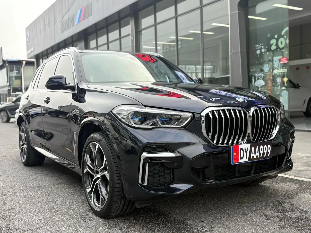 BMW X5 2022 model change xDrive 40Li M sports package 3