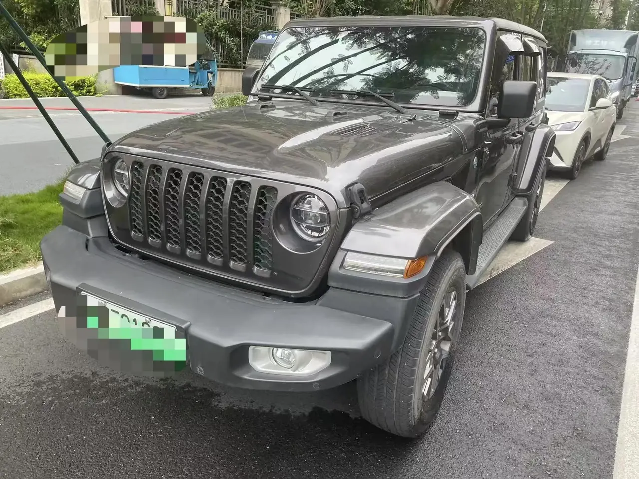 Open image lightbox: Wrangler 2021 2.0T Sahara Two-Door Edition