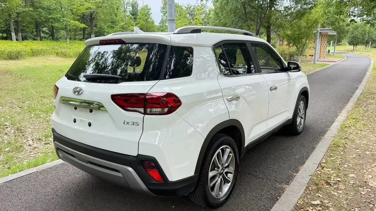 Hyundai Beijing ix35 2019 model 2.0L automatic two-wheel-drive Smart & Brave · Enjoyment Edition National V 3
