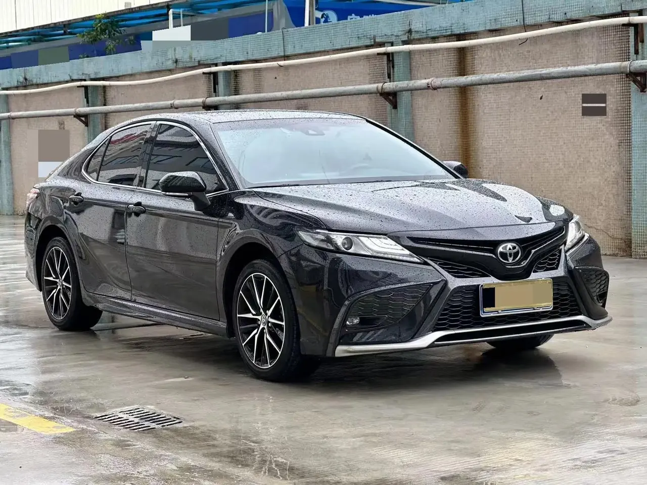 Camry 2022 2.0S Knight Edition 3