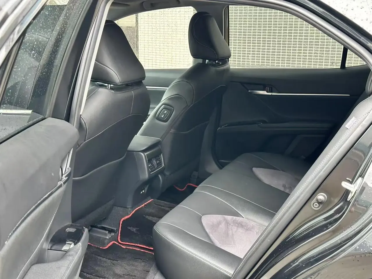 Camry 2022 2.0S Knight Edition 6