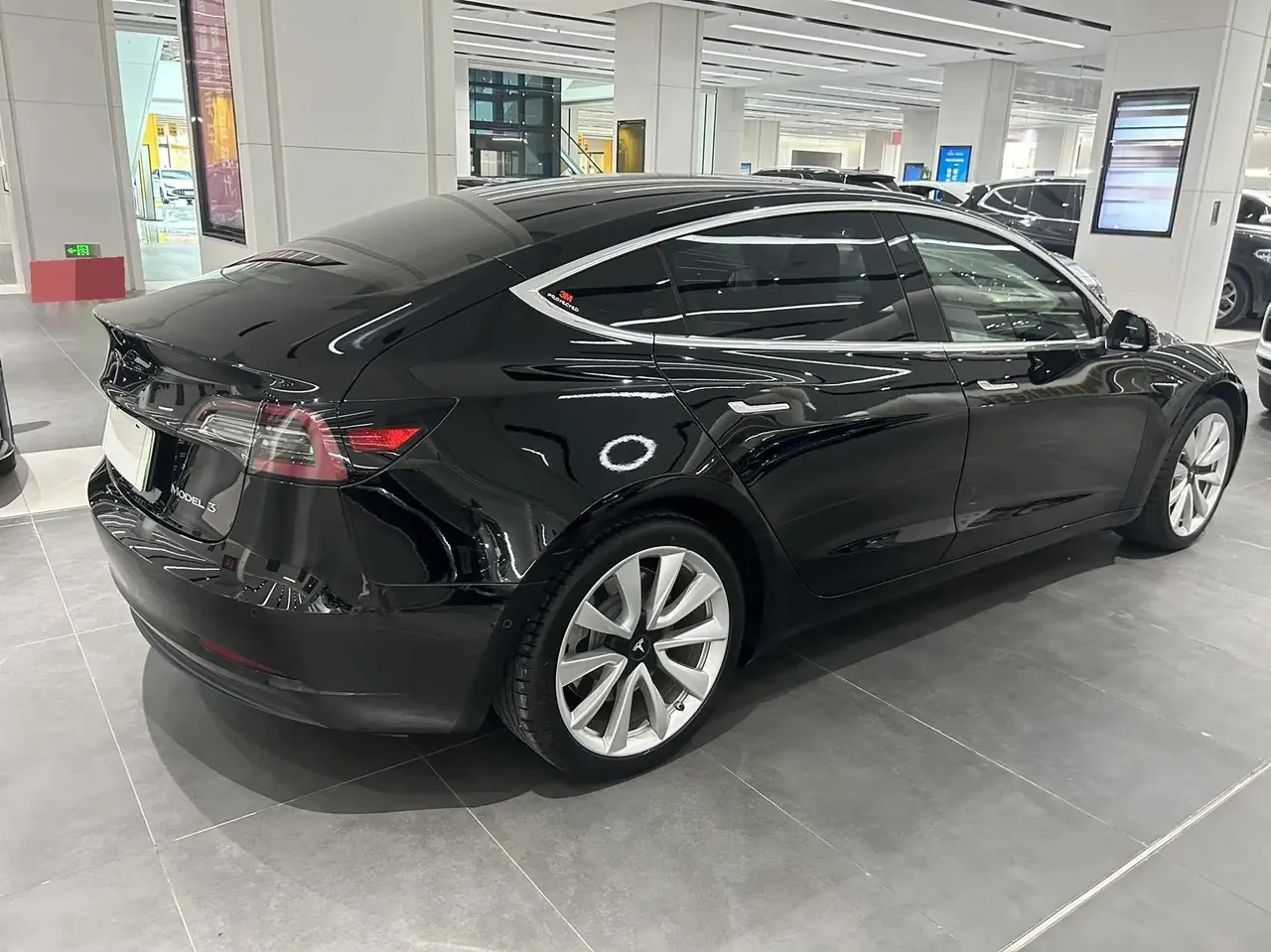 2020 Model 3 Refreshed Standard Range Rear-Wheel Drive Upgrade Version 6