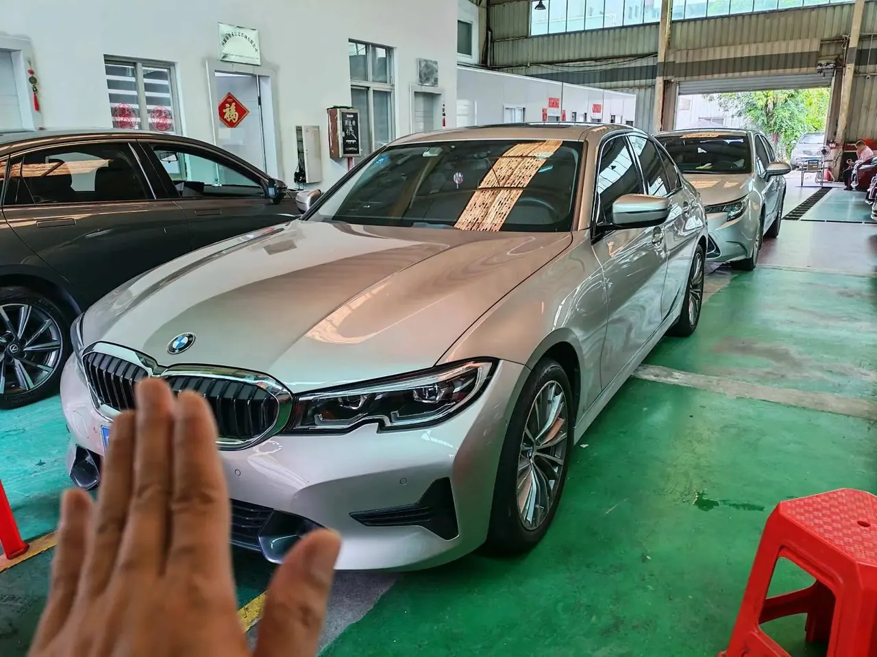 Open image lightbox: BMW 3 Series 2020 model 320i Sport Package