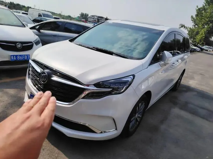 Открыть галерею: Buick GL8 2022 ES Lu Zun 653T Premium