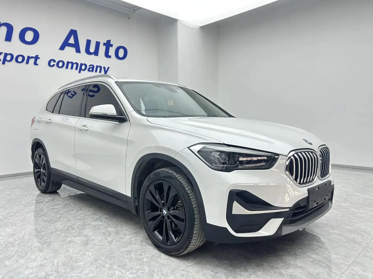 BMW X1 2021 sDrive20Li Fashion Model 3