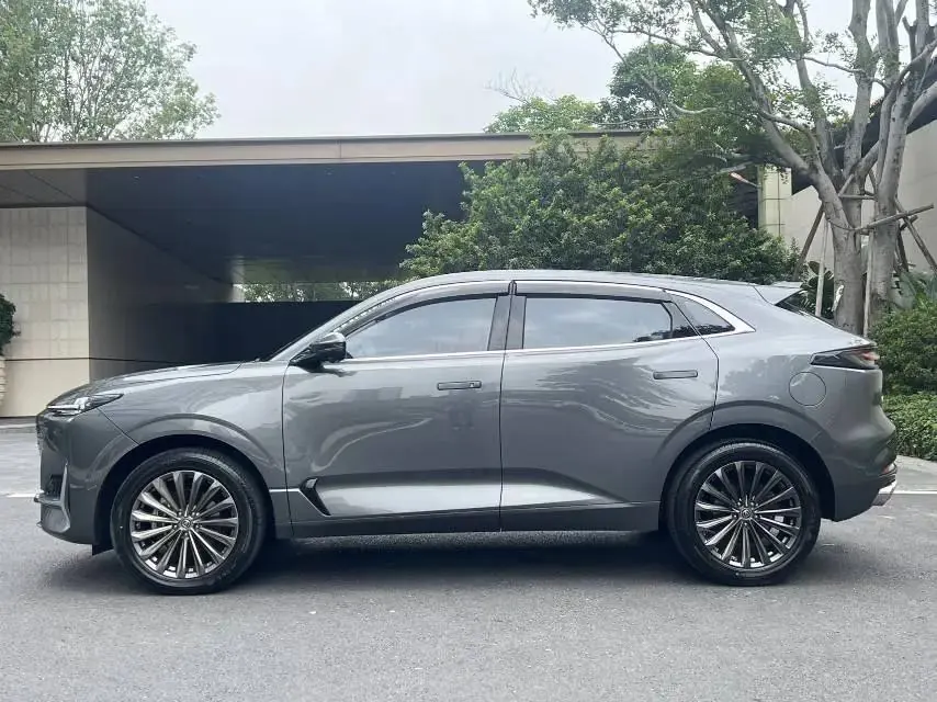 ChangAn UNI-K 2021 2.0T All-Wheel Drive Premium Model 6