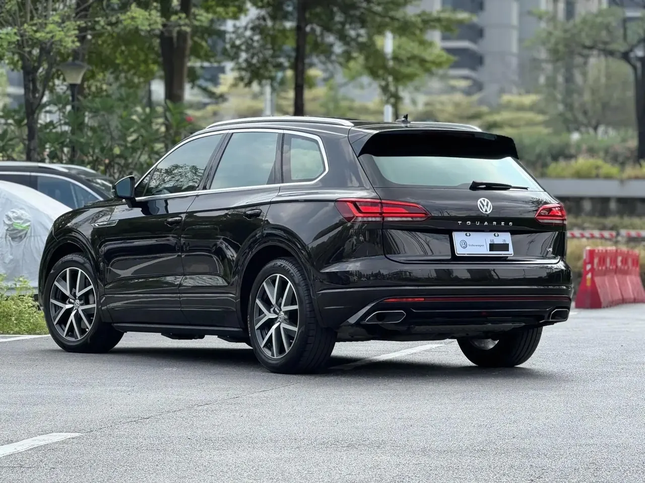 Touareg 2019, 3.0TSI Rui Feng Edition, China V compliant 4