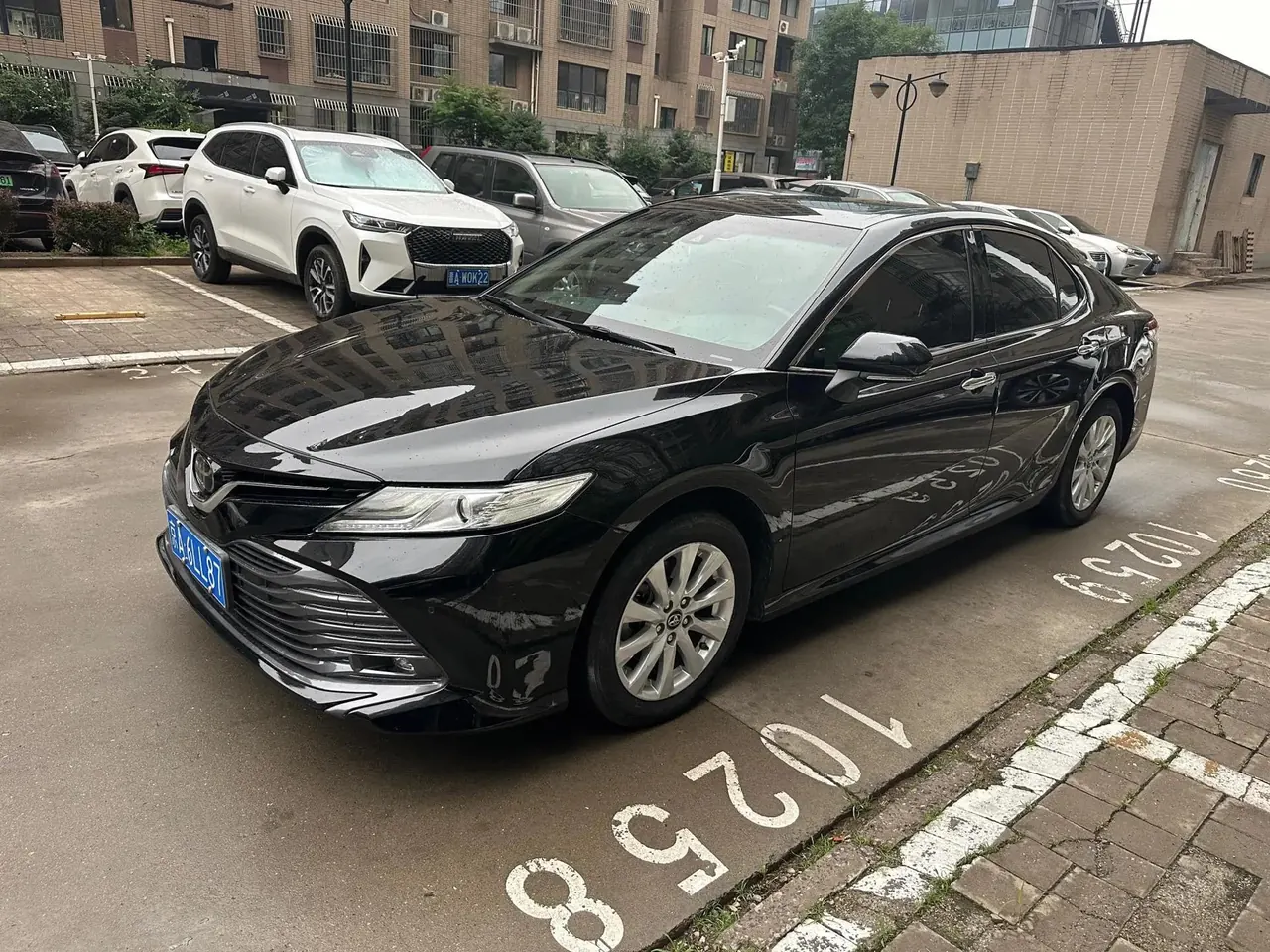打开图片灯箱：Camry 2019 Model Facelift 2.0G Luxury Edition