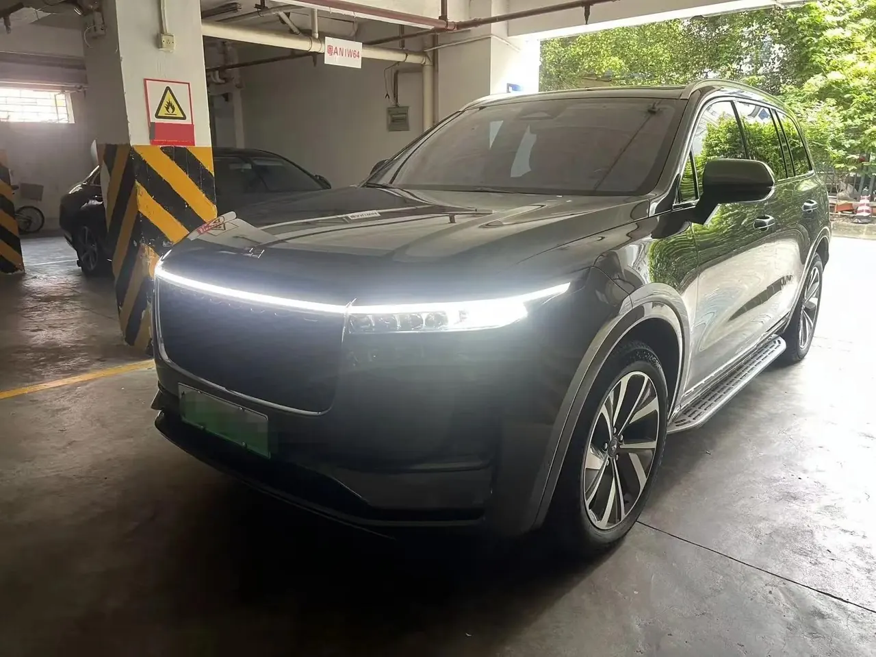 Open image lightbox: Li ONE 2021 Range-Extended 6-Seater Version