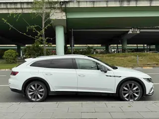 FAW-Volkswagen CC 2021 model Shooting Brake 380TSI Hunter Edition 2