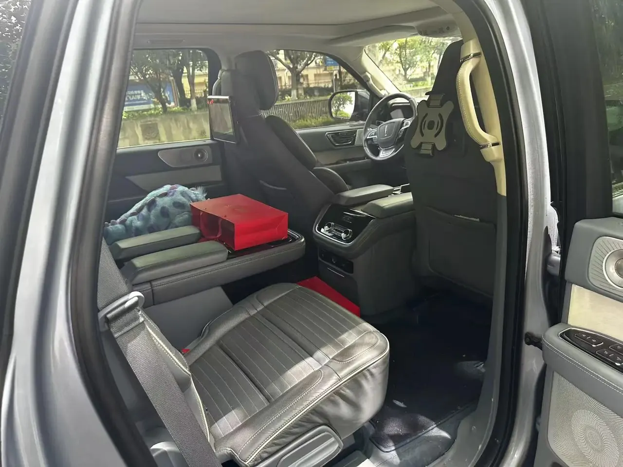 Navigator 2020 3.5T Prestige Edition 4